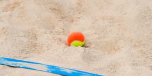 campo tennis playa